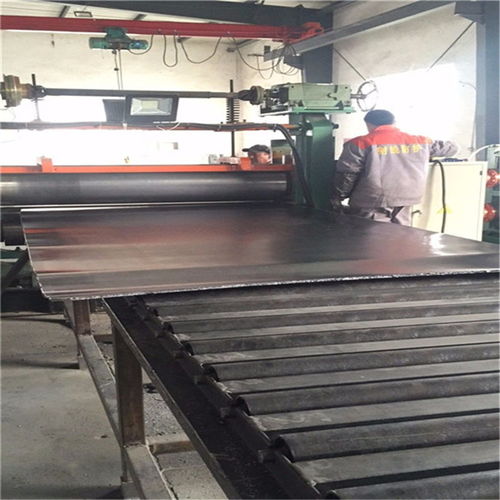 密山鉛板門直銷全國送貨上門，鉛屏風專業(yè)定制打造安全防護屏障