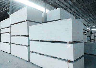 鉛玻璃在醫(yī)療輻射防護中的關(guān)鍵作用與選購指南